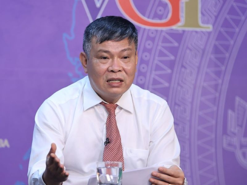 Chuyên gia hàng không Lương Hoài Nam chia sẻ tại Tọa đàm.