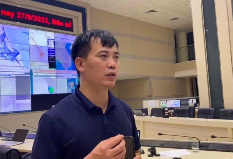 Ông Nguyễn Văn Hưởng - Trưởng Phòng Thời tiết, Trung tâm Dự báo Khí tượng Thủy văn quốc gia (Ảnh: THANH TRÀ)