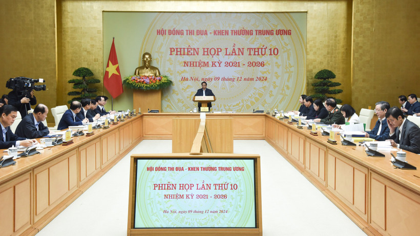 Thủ tướng Phạm Minh Chính chủ trì Phiên họp lần thứ 10 Hội đồng Thi đua-Khen thưởng Trung ương.