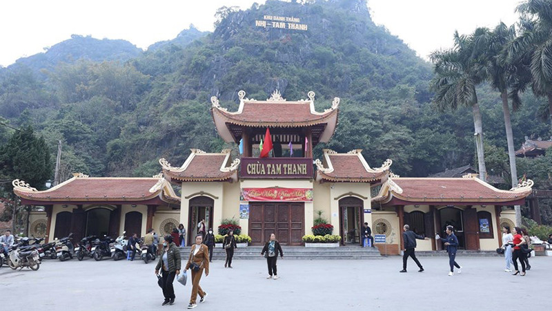 Tam Quan chùa Tam Thanh. (Ảnh: Anh Tuấn/TTXVN)