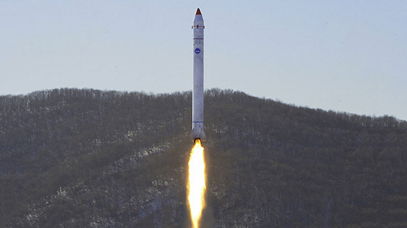 Hình ảnh do Hãng thông tấn Triều Tiên (KCNA) đăng phát ngày 19/12/2022 về vụ phóng thử tên lửa mang vệ tinh thực nghiệm tại bãi phóng vệ tinh Sohae ở Tongchang-ri. (Ảnh: AFP/TTXVN)