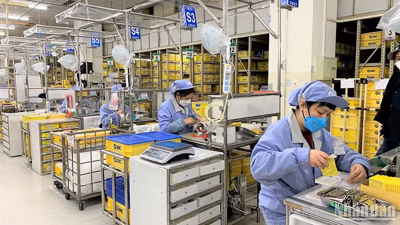 Dây chuyền sản xuất của một doanh nghiệp FDI Nhật Bản tại Trung Quốc. (Ảnh: HỮU HƯNG)