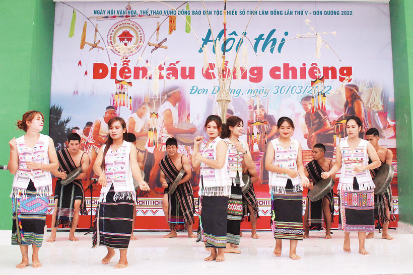 Văn hóa Tây Nguyên trong lễ hội truyền thống.