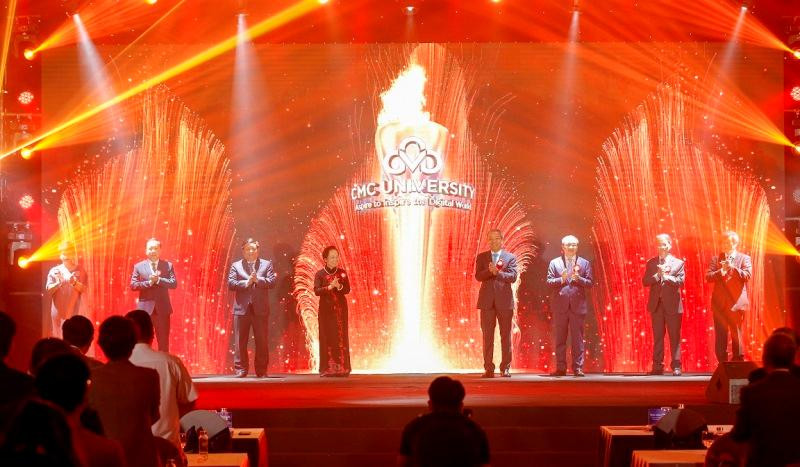 Ra mắt Trường đại học CMC theo mô hình đại học số.