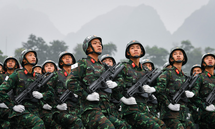 [Ảnh] Hợp luyện diễu binh, diễu hành kỷ niệm 70 năm Chiến thắng Điện Biên Phủ