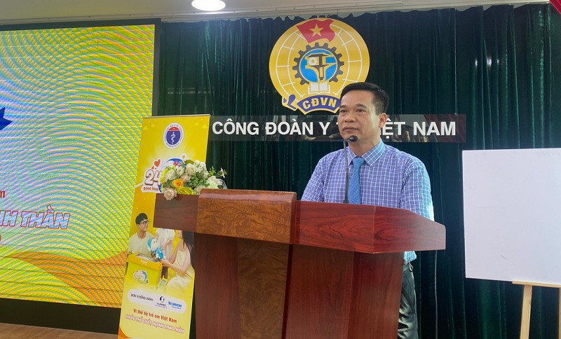 Tiến sĩ Trần Đăng Khoa, Phó Vụ trưởng Vụ Sức khỏe Bà mẹ-Trẻ em, Bộ Y tế phát biểu tại lễ khởi động.