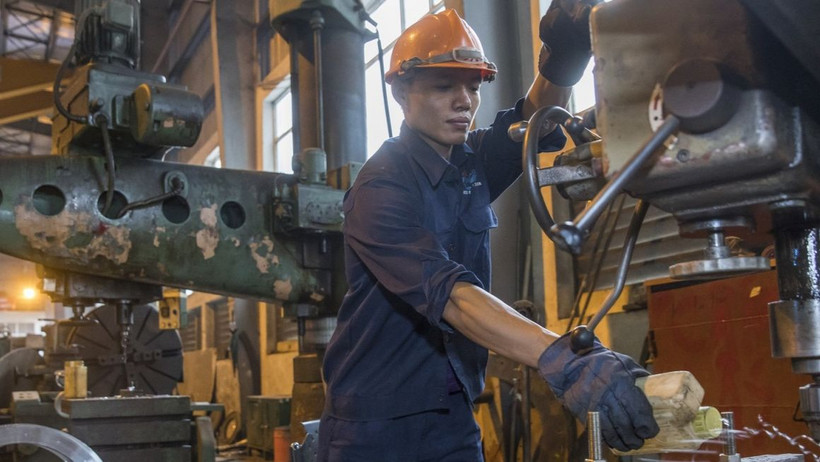 Đề xuất điều chỉnh mức sử dụng năng lượng đối với các cơ sở sử dụng năng lượng trọng điểm hiện hành trong lĩnh vực công nghiệp và xây dựng dân dụng.