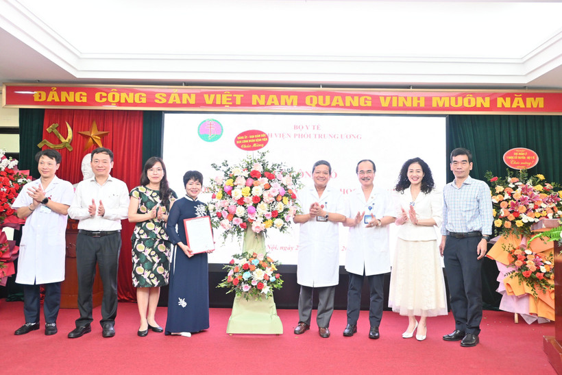 Ra mắt Khoa Y học cổ truyền, Bệnh viện Phổi Trung ương.