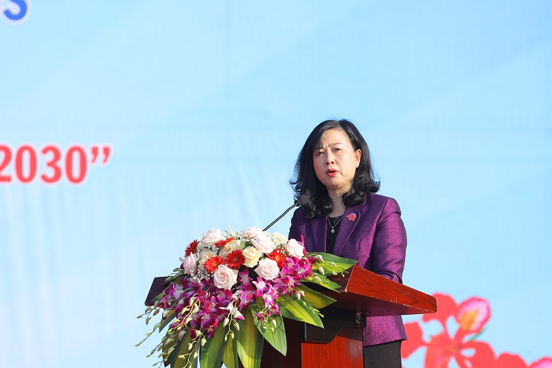 Bộ trưởng Y tế Đào Hồng Lan phát biểu tại lễ mitting.