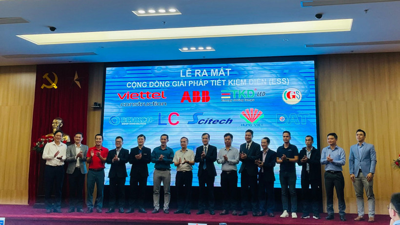 Ra mắt cộng đồng giải pháp tiết kiệm điện Ess.