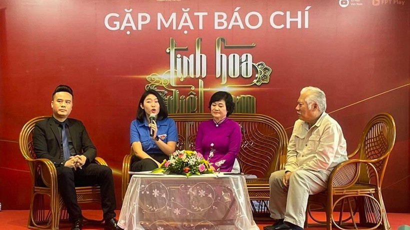 Đại diện Ban tổ chức và ê-kíp sáng tạo chia sẻ về nội dung chương trình.