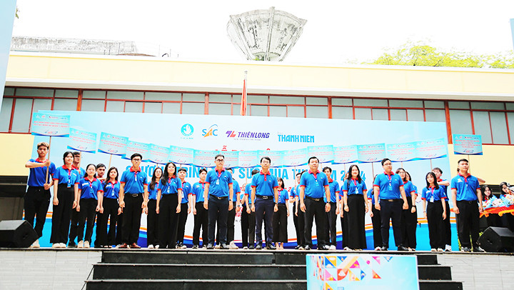 Lễ ra quân chương trình "Tiếp sức mùa thi" năm 2024