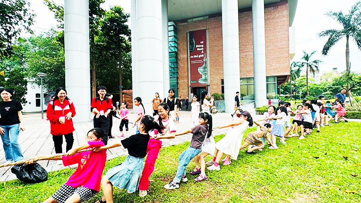 Đến với 5 châu từ bảo tàng dân tộc học