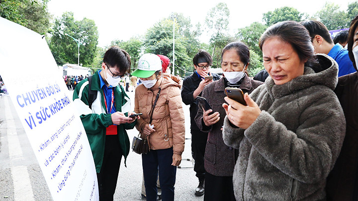 Khám sàng lọc miễn phí về phổi