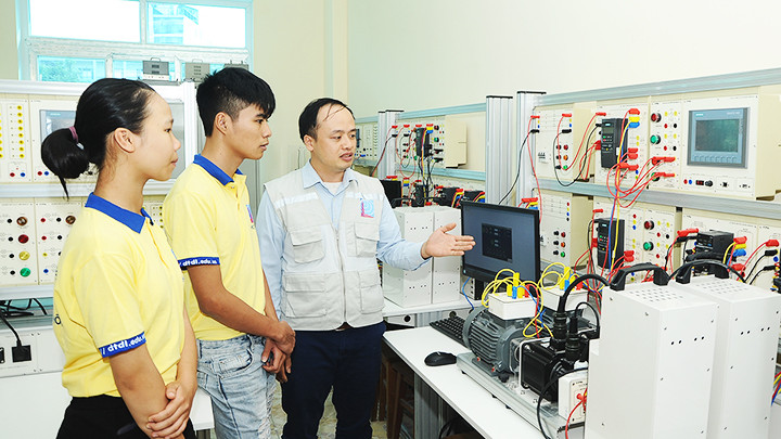 Phát triển kinh tế xanh đòi hỏi nguồn nhân lực phù hợp.