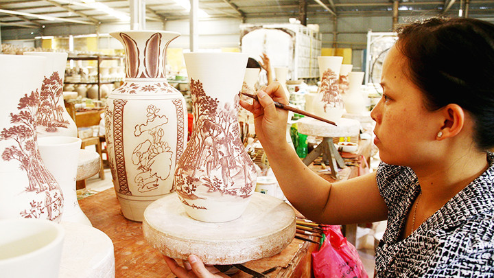 Cần tăng cường các biện pháp bảo đảm an sinh xã hội, tạo công ăn việc làm cho người lao động. Ảnh: MINH LÊ