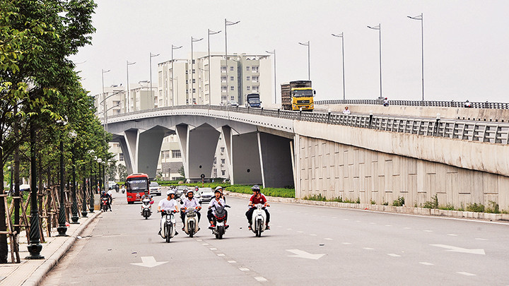 Các dự án BT về hạ tầng đã giảm thiểu ùn tắc giao thông. Ảnh: NGUYỆT ANH