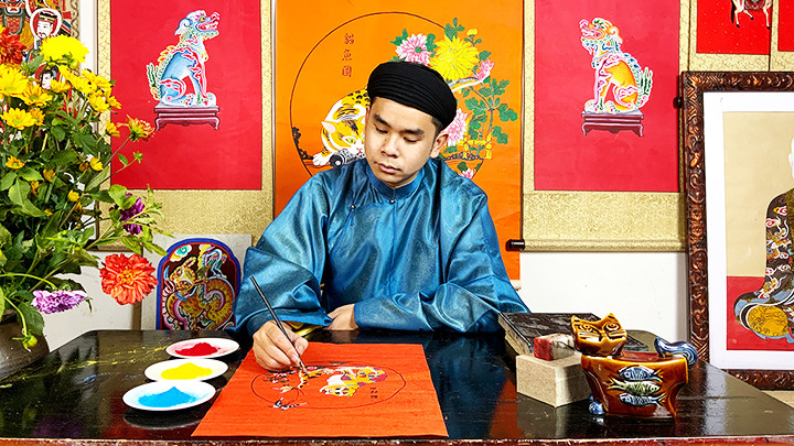 Họa sĩ Nam Chi.
