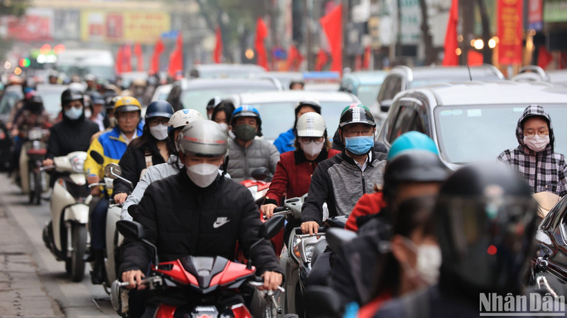 Bộ Giao thông vận tải vừa ban hành kế hoạch công tác phục vụ nhu cầu đi lại của nhân dân, bảo đảm trật tự, an toàn giao thông dịp cuối năm, Tết Nguyên đán và mùa lễ hội xuân Ất Tỵ 2025.