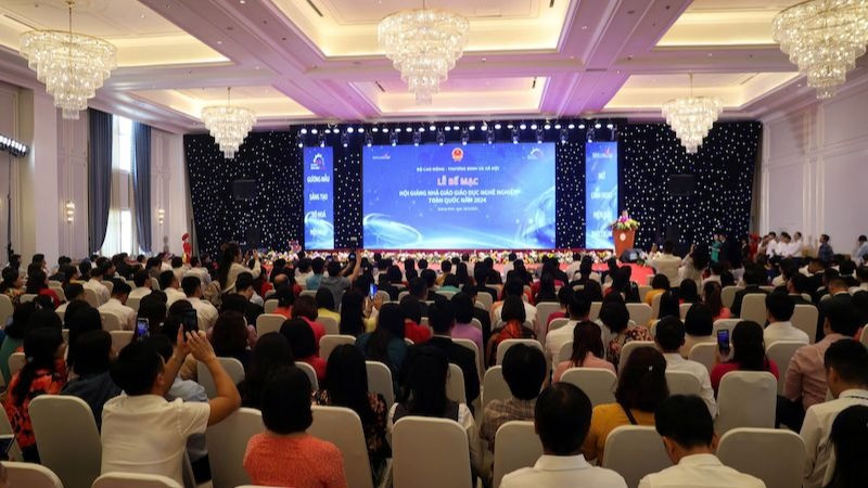 Quang cảnh lễ bế mạc.