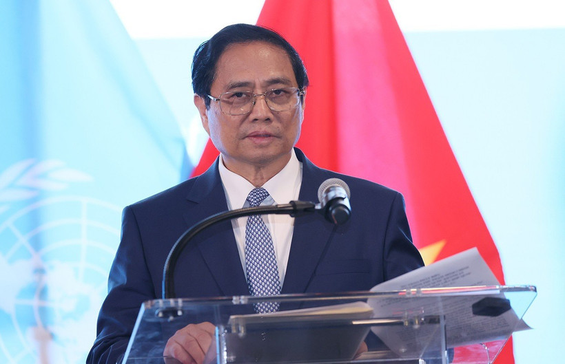 Thủ tướng Phạm Minh Chính phát biểu chào mừng tại tiệc chiêu đãi kỷ niệm 78 năm Quốc khánh và 46 năm Việt Nam gia nhập Liên hợp quốc. (Ảnh: Dương Giang/TTXVN)
