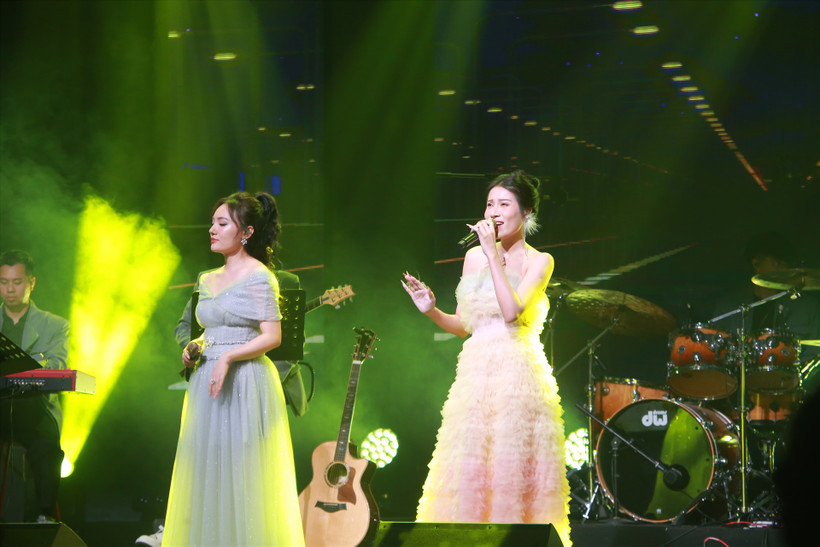 Hai ca sĩ Nhật Thủy, Quỳnh Anh sẽ tham gia Giao lộ thời gian mùa 3.