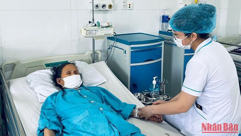 Bệnh nhân được cứu sống kịp thời sau ca mổ kéo dài 5 tiếng đồng hồ.