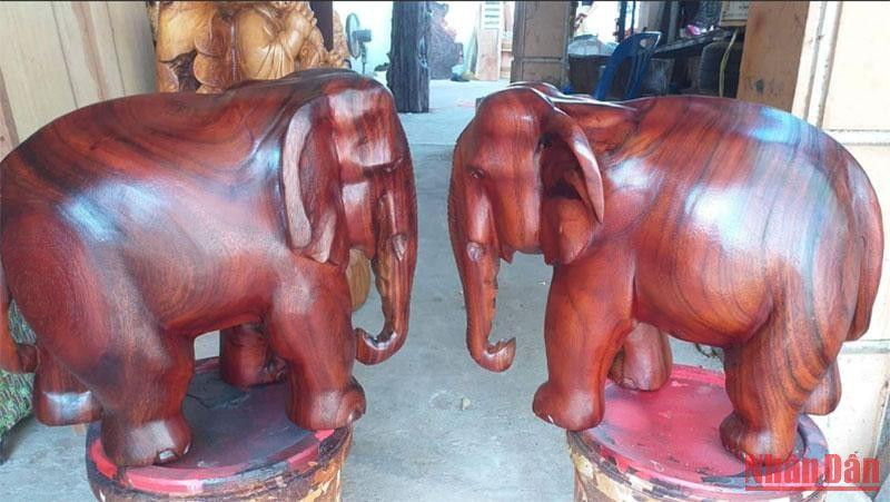 Gỗ và các sản phẩm từ gỗ là một trong những mặt hàng nhập khẩu chính của Việt Nam. (Ảnh: Trịnh Quốc Dũng)
