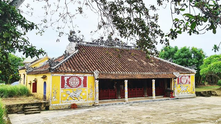 Đình làng Dương Nỗ, xã Phú Dương, thành phố Huế.