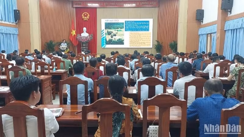 Quang cảnh hội nghị.