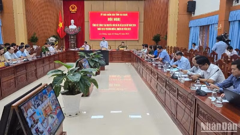 Quang cảnh hội nghị.