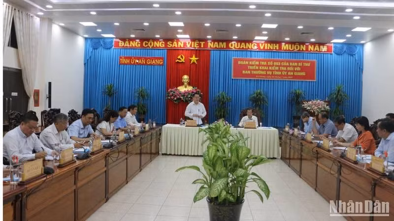 Đoàn kiểm tra của Ban Bí thư làm việc với Tỉnh ủy An Giang.