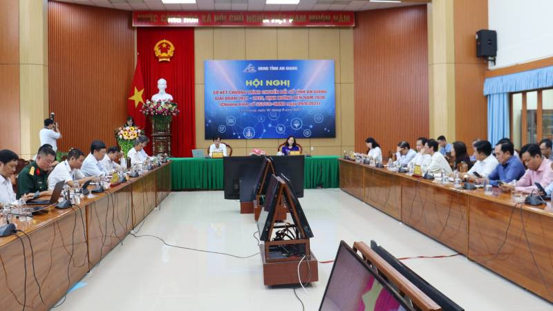 Quang cảnh hội nghị.