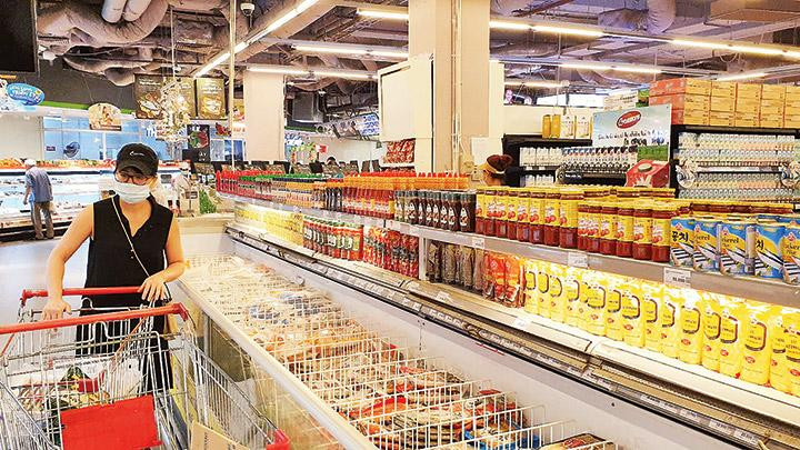 Các nhà bán lẻ đang có kế hoạch mở rộng hoạt động để đáp ứng tốt hơn nhu cầu ngày càng tăng. Ảnh: NGUYỄN HẢI