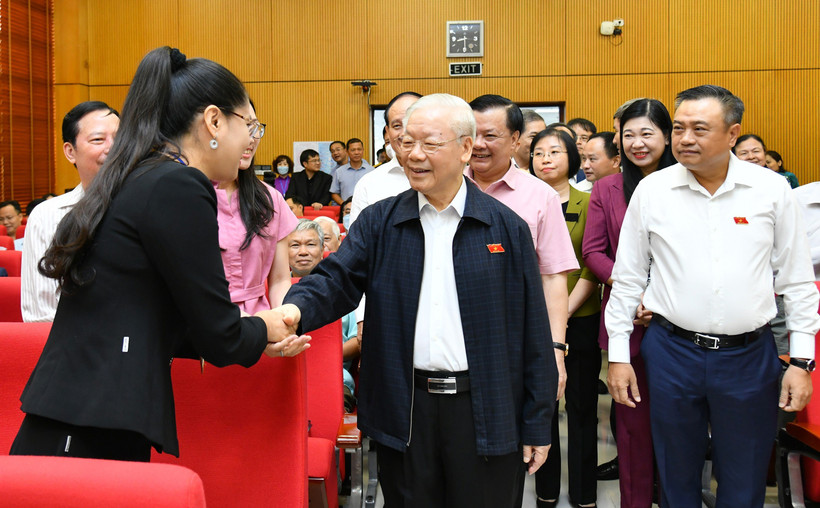 Tổng Bí thư Nguyễn Phú Trọng tiếp xúc cử tri các quận Ba Đình, Đống Đa và Hai Bà Trưng (Hà Nội). Ảnh: Đăng Khoa