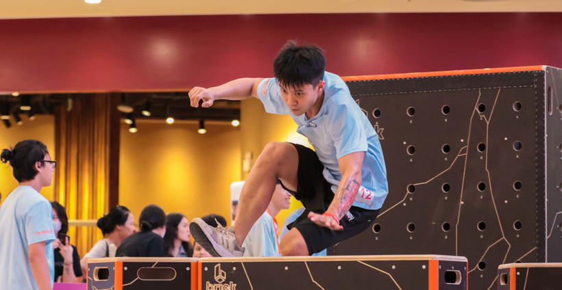 Parkour Asian Tour thu hút đông đảo bạn trẻ tham dự.