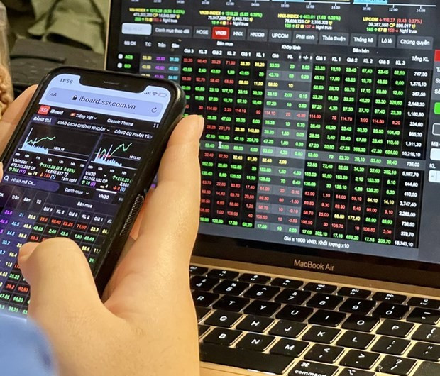 Vấn đề khó khăn của thị trường trái phiếu doanh nghiệp không còn mới. Ảnh: TTXVN