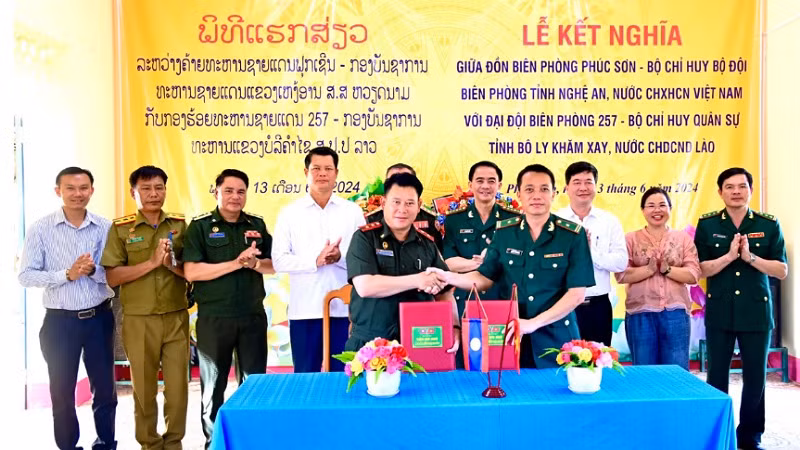 Hoạt động kết nghĩa góp phần vun đắp tình hữu nghị, đoàn kết đặc biệt và hợp tác toàn diện giữa hai nước Việt Nam-Lào nói chung, hai tỉnh Nghệ An và Bô Ly Khăm Xay nói riêng ngày càng phát triển.