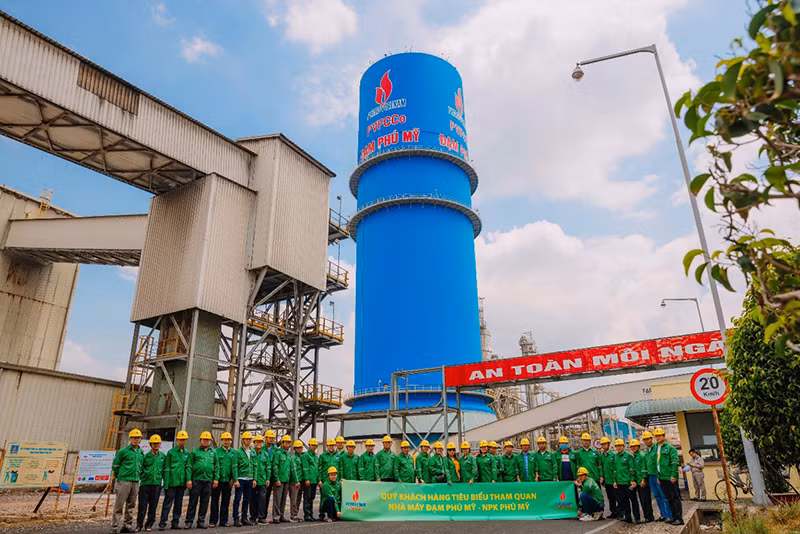 Đoàn khách hàng tiêu biểu tham quan Nhà máy Đạm Phú Mỹ: Tri ân và gắn kết