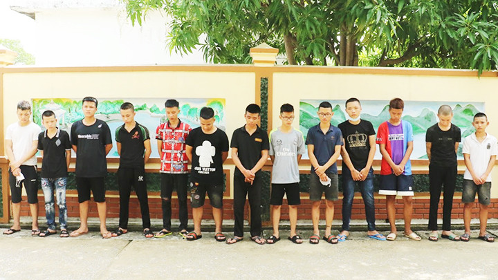 Băng nhóm cướp tài sản tại TP Vinh và Cửa Lò chủ yếu độ tuổi từ 14 - 18. Ảnh: CÔNG AN NGHỆ AN CUNG CẤP