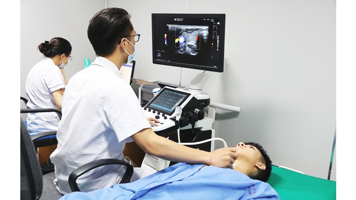 Chẩn đoán, khám chữa bệnh thuận lợi hơn nhờ công nghệ.