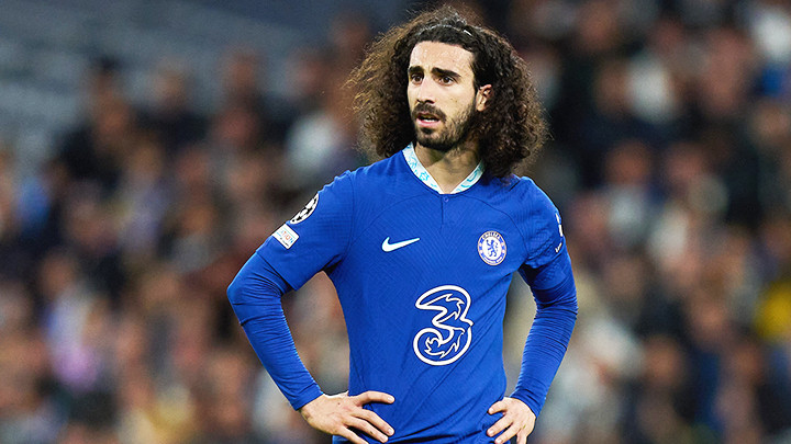 Chelsea bán cầu thủ ồ ạt