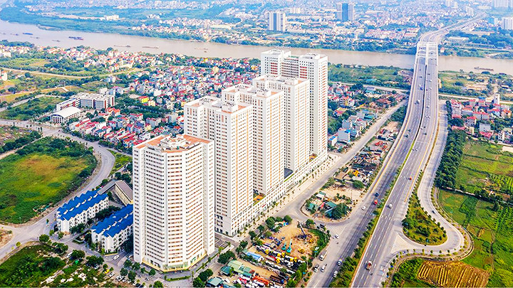 Thị trường bất động sản đang trong giai đoạn cần tháo gỡ nhiều vướng mắc. Ảnh: THÚY HÀ