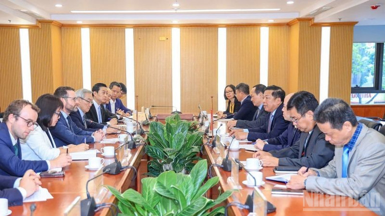 Việt Nam được đánh giá là một trong những thị trường hàng không phát triển nhanh nhất khu vực, với mục tiêu đạt 150 triệu khách vào năm 2035 ndo_br_z6853400874118-de0b01024c033d9d192156b376e1eb04-8885.jpg