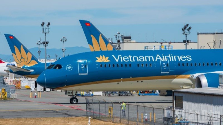 Vietnam Airlines đã chủ động thuê thêm nhiều máy bay, tăng năng lực vận chuyển để đáp ứng nhu cầu đi lại của hành khách. ndo_br_2-vietnam-airlines-da-chu-dong-thue-them-nhieu-may-bay-tang-nang-luc-van-chuyen-de-dap-ung-nhu-cau-di-lai-cua-hanh-khach-6765.jpg