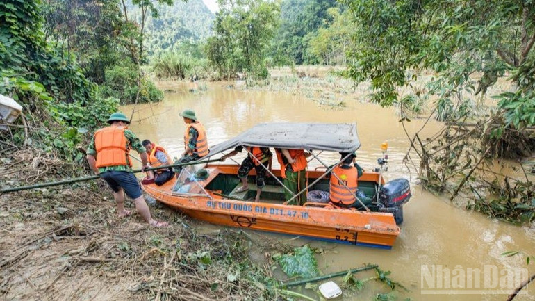 Tập đoàn Đèo Cả đã kêu gọi cán bộ, nhân viên chung tay chia sẻ mất mát với gia đình các nạn nhân và cán bộ, công nhân viên dự án. ndo_br_gen-h-z7072953467220-9fb525688934d84eae746a8e8248471a-1868.jpg
