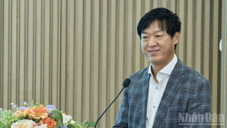 ndo_br_3-El Director Regional de la ASEAN, Kim Kyoung Cheol, habla en el evento 778.jpg