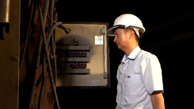 Kỹ sư Nguyễn Văn Kiên, Phó quản đốc Xưởng sửa chữa, VICEM Hải Phòng. ky-su-kien-vicem-hp.jpg