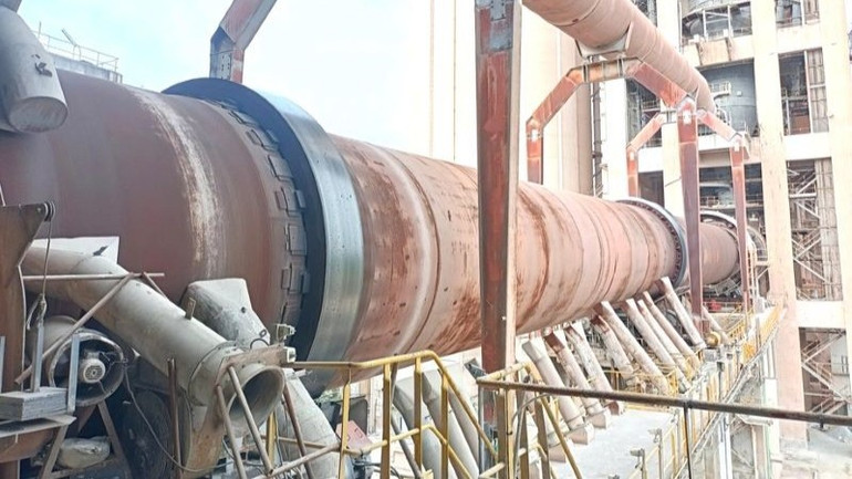VICEM Hoàng Mai tự nghiên cứu, thiết kế công nghệ cải tạo lò nung, gia công, chế tạo và lắp đặt thiết bị trong nước, không phải thuê chuyên gia nước ngoài,… de-tai-cai-tao-lo-nung-vicem-hm-9891.jpg