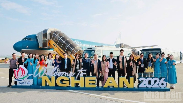 ndo_br_61-chuyen-bay-dau-tien-toi-nghe-an-trong-nam-2026-chung-kien-nhieu-niem-vui-rang-ngoi-871.jpg
